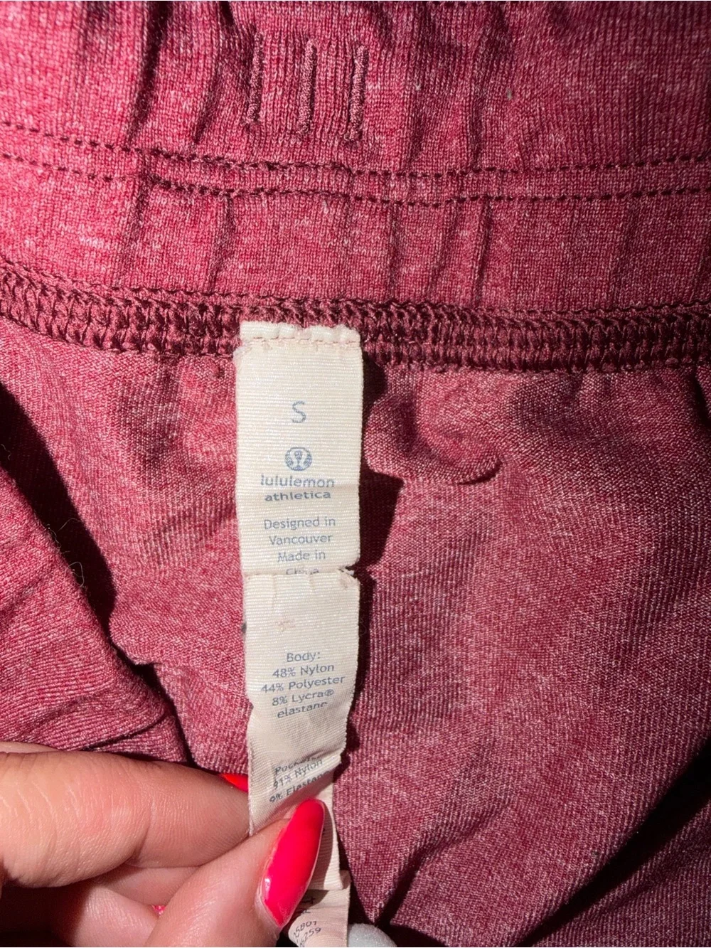 lululemon athletica lightweight athletic